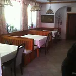 Gasthof Waldhof 3*