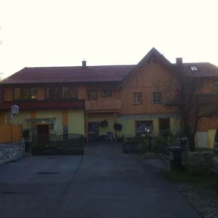 Waldhof 3*