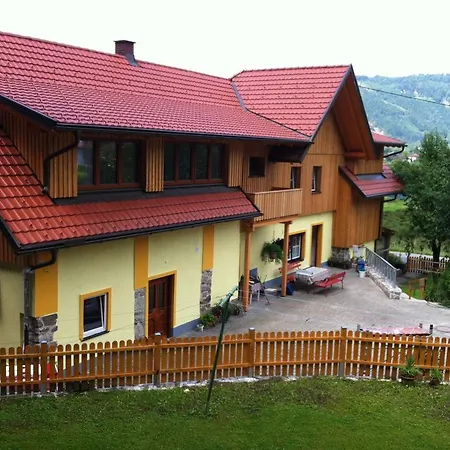 Waldhof 3*