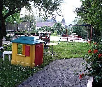 Waldhof אורחן